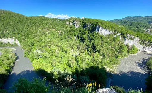 Akhshtyrskaya Cave
