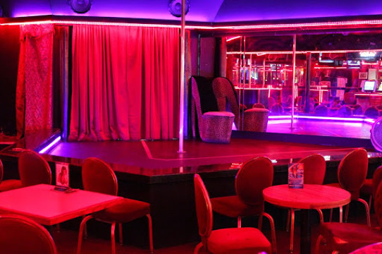 Star Garden Topless Dive Bar North Hollywood餐厅图片