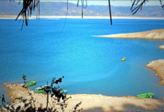 Gobind Sagar Reservoir景点图片