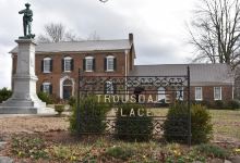 Trousdale Place景点图片
