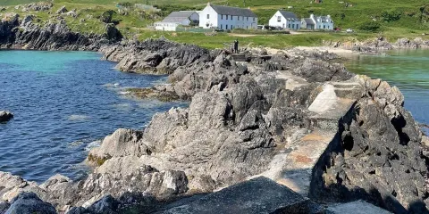 Carraig Fhada Lighthouse