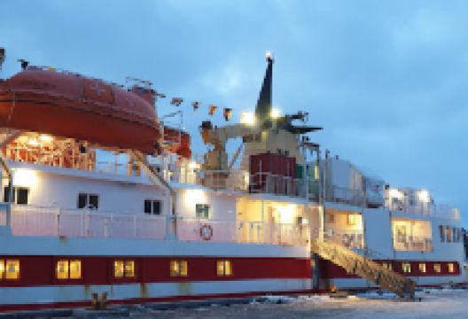 Stone & Man - Lithographs景点图片