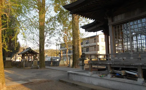 戸次本町八幡神社