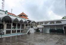 Sunan Giri Mosque and Tomb景点图片