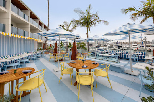 SALT Restaurant & Bar