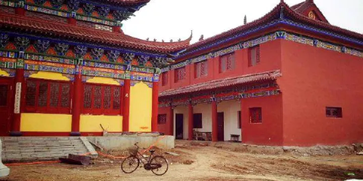 河南省平頂市寶豐縣文峯寺