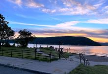 Charles Point景点图片