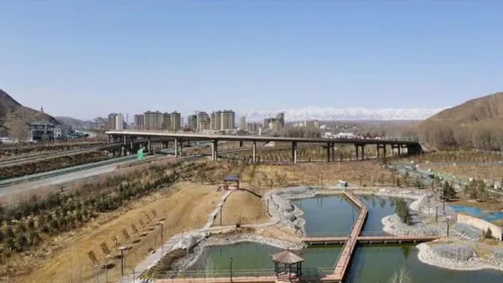 濱河森林公園