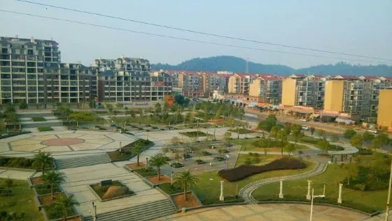錦綉廣場