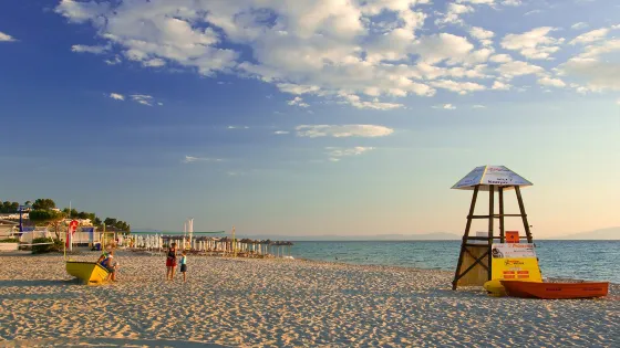 Fourka Beach