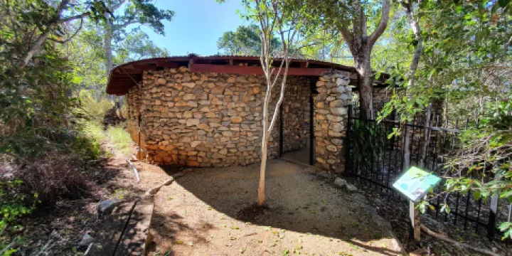 伊特納山洞穴國家公園