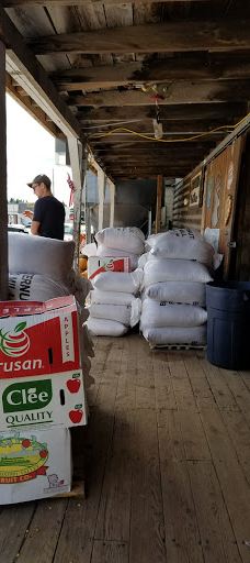 Butternut Feed Store-巴特纳特