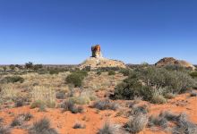 Chambers Pillar camping ground景点图片