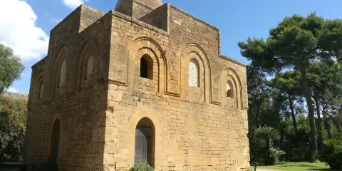 Chiesa della Santissima Trinita di Delia