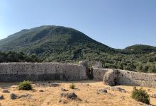 Gardiki Castle景点图片
