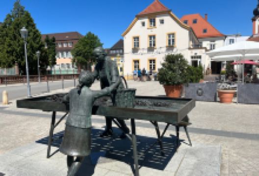 Schwetzinger Spargelfrau景点图片