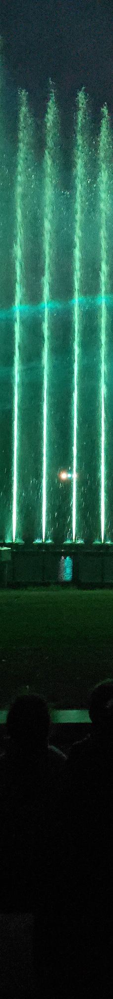 澳大利亚斯旺希尔 · 《Heartbeat of the Murray》激光灯光秀-斯旺希尔