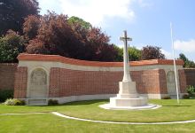 La Kreule Military Cemetery景点图片
