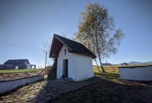 Kaplica Rzymskokatolicka na Midorowym Polu景点图片