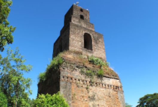 Campanario de la Iglesia de San Miguel景点图片