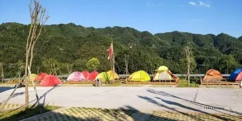雁鵝界户外露營基地