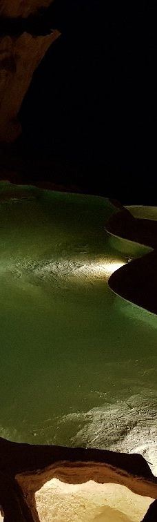 Grotte Saint-Marcel-比东