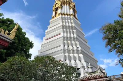 Wat Chakrawatrachawat Woramahawihan