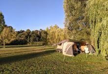Natural camping at the farm "Ilot"景点图片