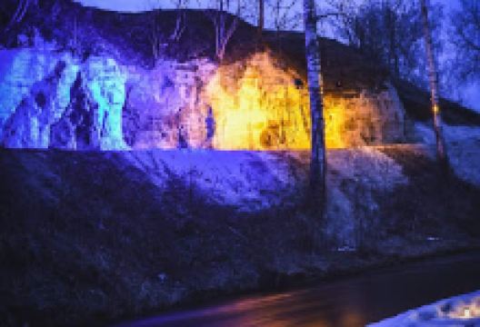 White sandstone outcrop景点图片