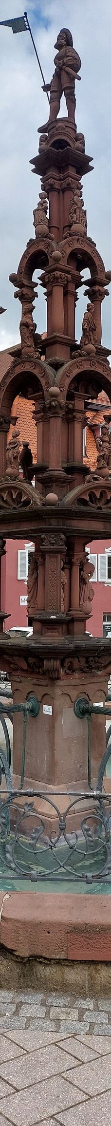 Marktbrunnen-罗特韦尔