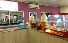 Shark's Entertainment Center餐厅图片