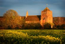 St Mary’s Church景点图片