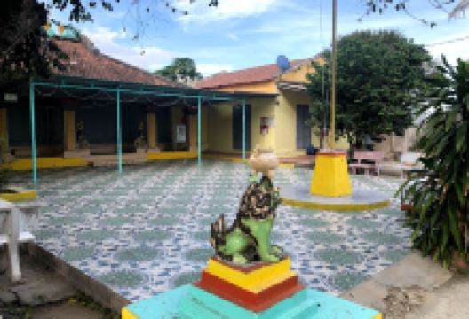 Nghĩa Trủng Từ景点图片