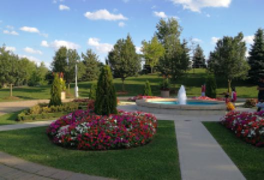 Richmond Green Skate Trail景点图片