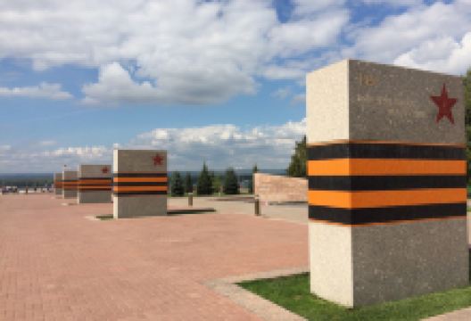 High Relief Grieving Motherland景点图片