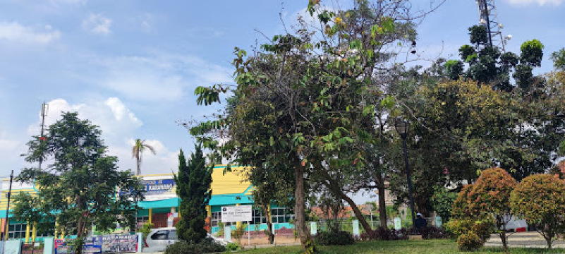 INSOMNIA (Angkringan Taman Ibu)