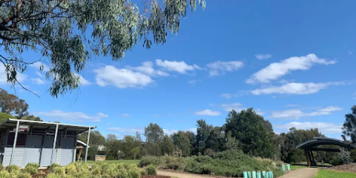 Newport Lakes Reserve