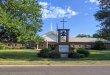 First Baptist Church景点图片
