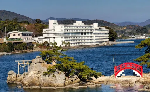 豬鼻湖神社