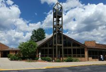 St. Barnabas Catholic Parish景点图片
