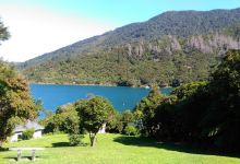 Queen Charlotte Eco-Camp (Miners Camp)景点图片