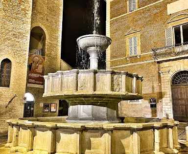 Fontana Sturinalto