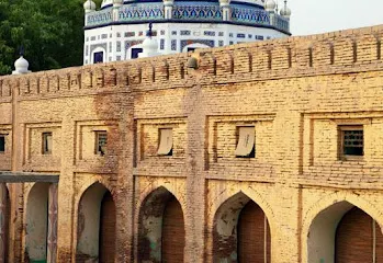 Tomb Hafiz Jamal