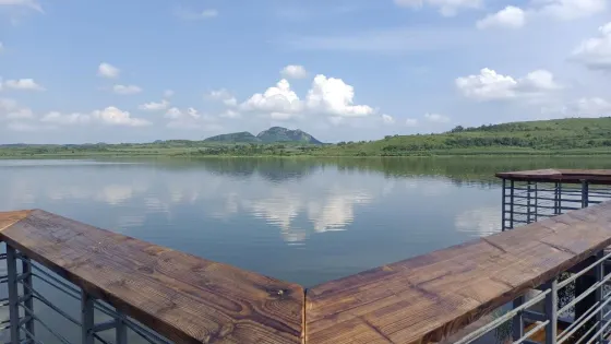 靠山屯水庫