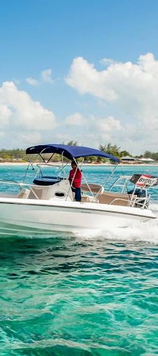 Red Sail Sports - Safehaven Marina-乔治市