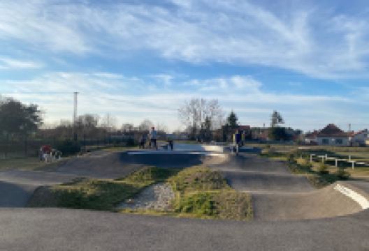 BIKE a SCOOTER zóna景点图片
