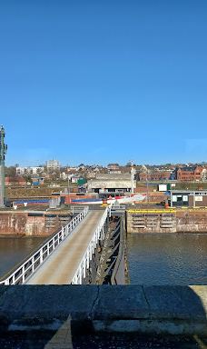 Aussichtsplattform Schleuse-基尔