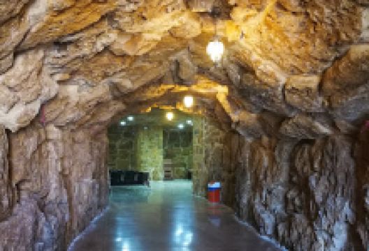 Rihan Grotto مغارة الريحان景点图片