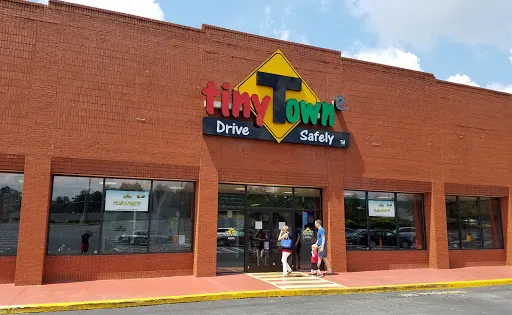 Tiny Towne