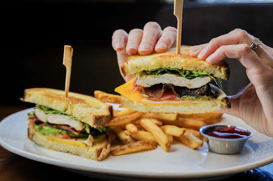 Stanford's - Tanasbourne